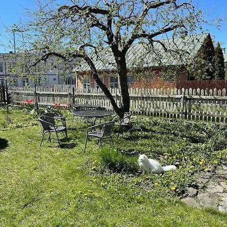 Old Town Apartment Next To Vaeike-Viik Beach *