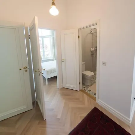 Old Town Apartment Next To Vaeike-Viik Beach *