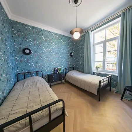 Old Town Apartment Next To Vaeike-Viik Beach * Hapsal