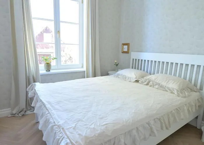 Lovely 2-bedroom With Free Parking Apartament